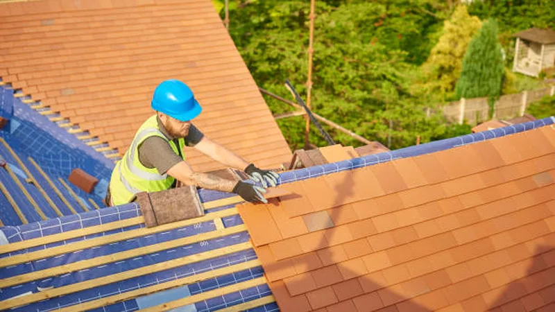 Best Fasteners for Roofers | Fastener Guide
